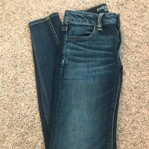 size 2 american eagle skinny jeans